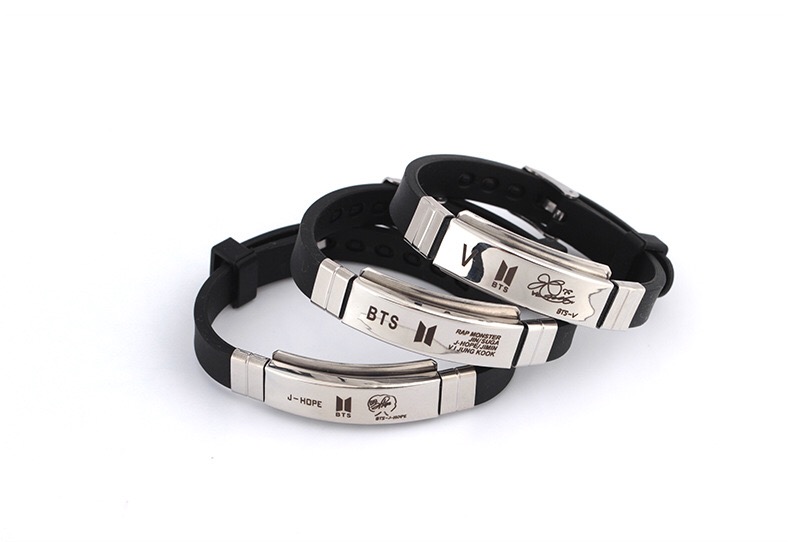 Buy University Trendz Combo Pack of BTS Army Metal Tag Silicon Wristband  Bracelet for Boys & Girls (Pack of 2) at Amazon.in